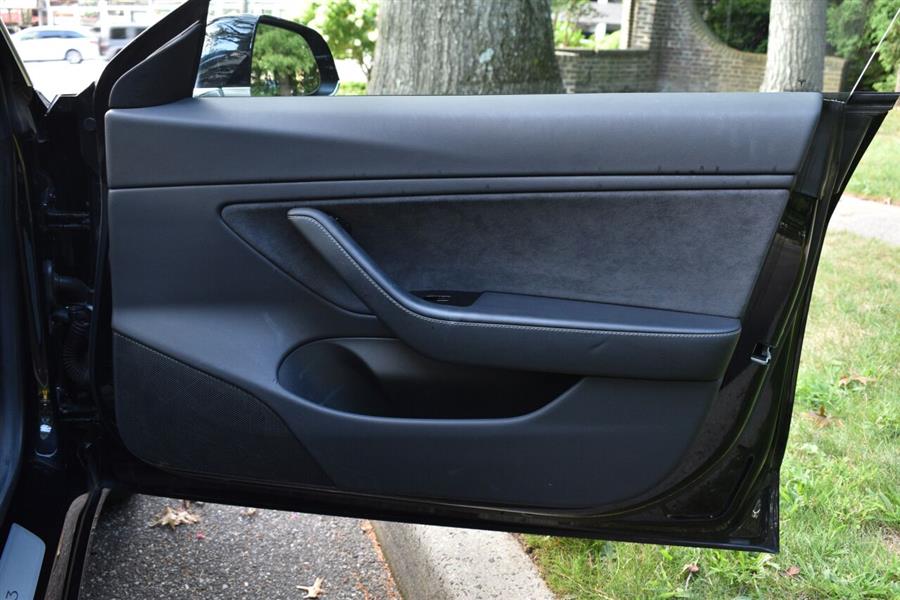 2018 Tesla Model 3 Long Range 4dr Fastback, available for sale in Great Neck, New York | Camy Cars. Great Neck, New York 2018 Tesla Model 3 Long Range 4dr Fastback, available for sale in Great Neck, New York | Camy Cars. Great Neck, New York