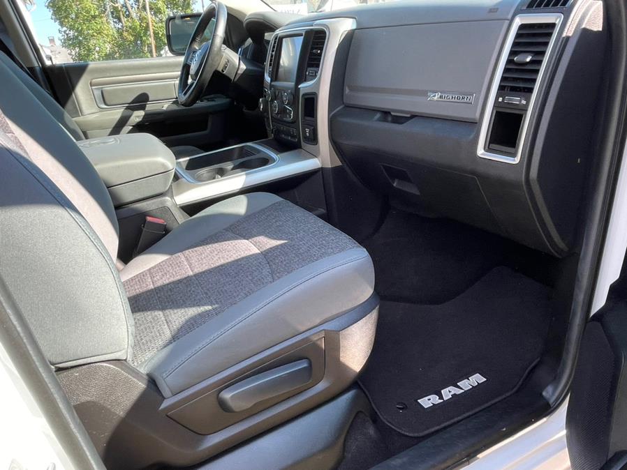 Used Ram 1500 4WD Crew Cab 140.5" Big Horn 2016 | JC Lopez Auto Sales Corp. Port Chester, New York Used Ram 1500 4WD Crew Cab 140.5" Big Horn 2016 | JC Lopez Auto Sales Corp. Port Chester, New York