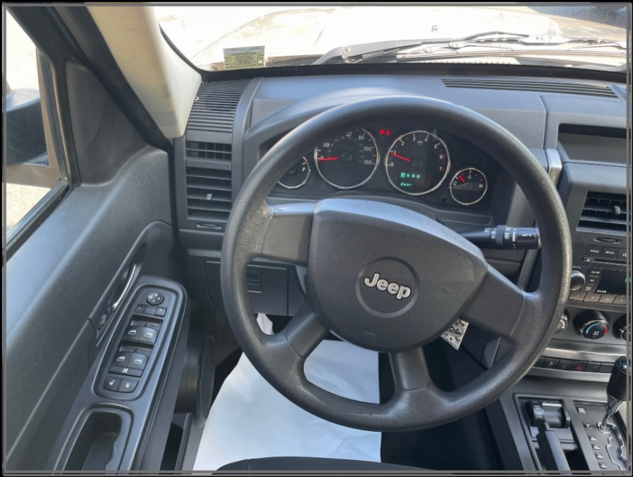 2010 Jeep Liberty 4WD 4dr Sport, available for sale in Huntington Station, New York | My Auto Inc.. Huntington Station, New York 2010 Jeep Liberty 4WD 4dr Sport, available for sale in Huntington Station, New York | My Auto Inc.. Huntington Station, New York