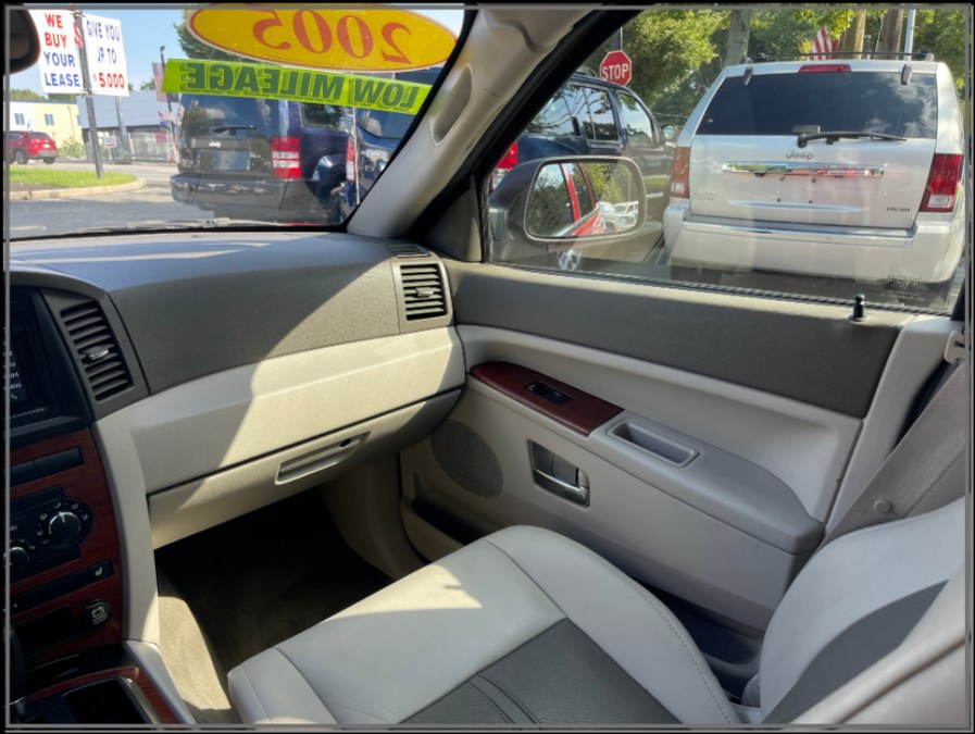 2005 Jeep Grand Cherokee 4dr Limited 4WD, available for sale in Huntington Station, New York | My Auto Inc.. Huntington Station, New York 2005 Jeep Grand Cherokee 4dr Limited 4WD, available for sale in Huntington Station, New York | My Auto Inc.. Huntington Station, New York