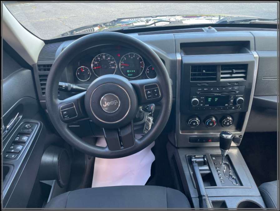 2011 Jeep Liberty 4WD 4dr Sport, available for sale in Huntington Station, New York | My Auto Inc.. Huntington Station, New York 2011 Jeep Liberty 4WD 4dr Sport, available for sale in Huntington Station, New York | My Auto Inc.. Huntington Station, New York