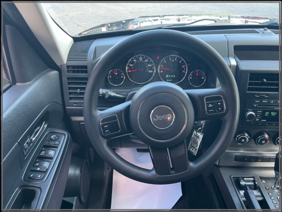 2011 Jeep Liberty 4WD 4dr Sport, available for sale in Huntington Station, New York | My Auto Inc.. Huntington Station, New York 2011 Jeep Liberty 4WD 4dr Sport, available for sale in Huntington Station, New York | My Auto Inc.. Huntington Station, New York