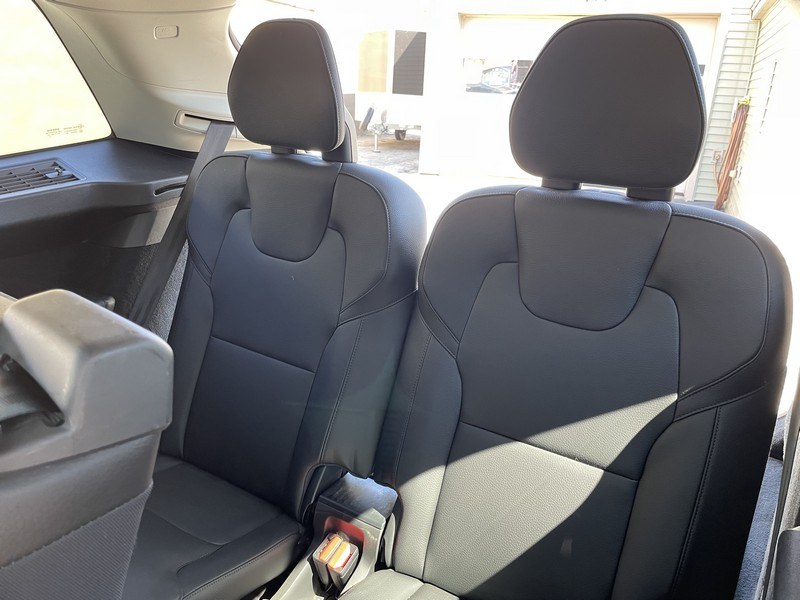 2017 Volvo XC90 T6 AWD 7-Passenger Momentum, available for sale in West Springfield, Massachusetts | Union Street Auto Sales. West Springfield, Massachusetts 2017 Volvo XC90 T6 AWD 7-Passenger Momentum, available for sale in West Springfield, Massachusetts | Union Street Auto Sales. West Springfield, Massachusetts