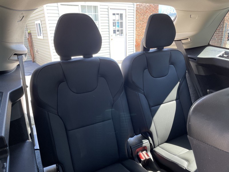 2017 Volvo XC90 T6 AWD 7-Passenger Momentum, available for sale in West Springfield, Massachusetts | Union Street Auto Sales. West Springfield, Massachusetts 2017 Volvo XC90 T6 AWD 7-Passenger Momentum, available for sale in West Springfield, Massachusetts | Union Street Auto Sales. West Springfield, Massachusetts