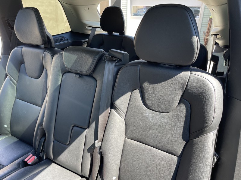 2017 Volvo XC90 T6 AWD 7-Passenger Momentum, available for sale in West Springfield, Massachusetts | Union Street Auto Sales. West Springfield, Massachusetts 2017 Volvo XC90 T6 AWD 7-Passenger Momentum, available for sale in West Springfield, Massachusetts | Union Street Auto Sales. West Springfield, Massachusetts