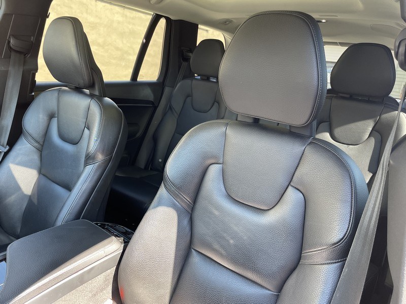 2017 Volvo XC90 T6 AWD 7-Passenger Momentum, available for sale in West Springfield, Massachusetts | Union Street Auto Sales. West Springfield, Massachusetts 2017 Volvo XC90 T6 AWD 7-Passenger Momentum, available for sale in West Springfield, Massachusetts | Union Street Auto Sales. West Springfield, Massachusetts