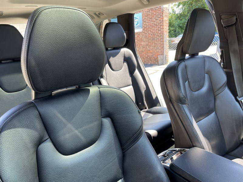 2017 Volvo XC90 T6 AWD 7-Passenger Momentum, available for sale in West Springfield, Massachusetts | Union Street Auto Sales. West Springfield, Massachusetts 2017 Volvo XC90 T6 AWD 7-Passenger Momentum, available for sale in West Springfield, Massachusetts | Union Street Auto Sales. West Springfield, Massachusetts