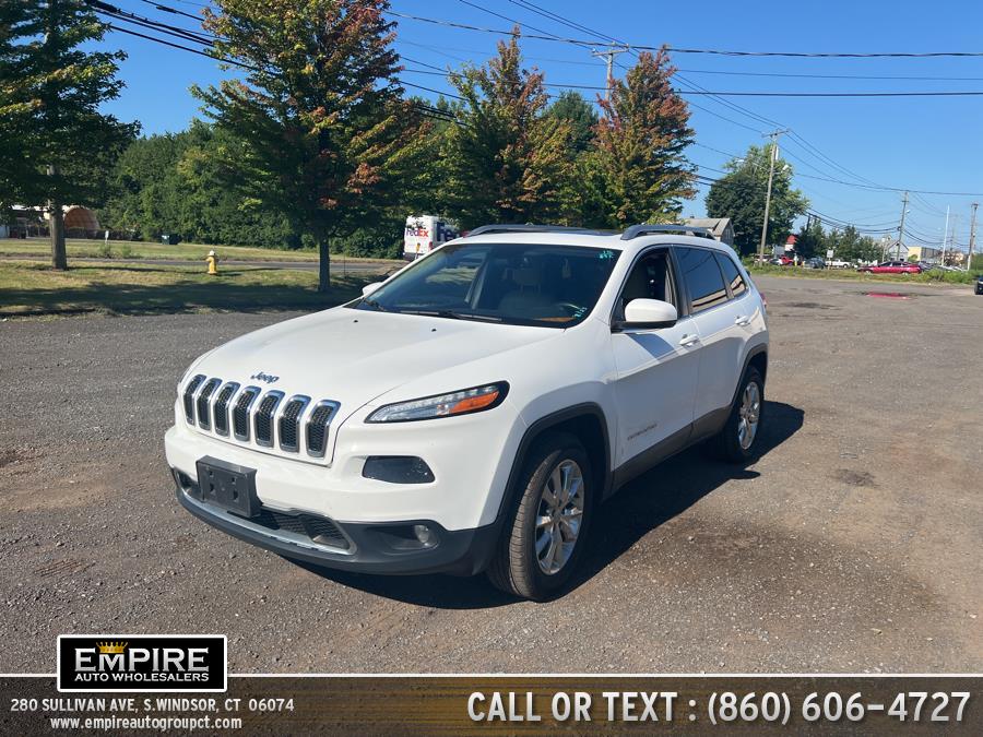 Used Jeep Cherokee 4WD 4dr Limited 2015 | Empire Auto Wholesalers. S.Windsor, Connecticut Used Jeep Cherokee 4WD 4dr Limited 2015 | Empire Auto Wholesalers. S.Windsor, Connecticut