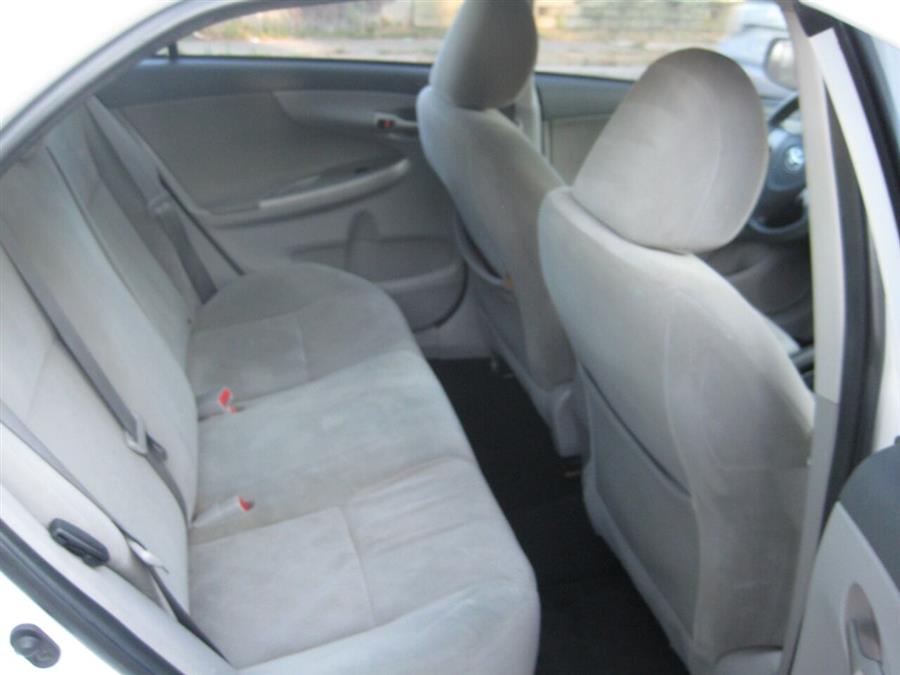 2010 Toyota Corolla LE 4dr Sedan 4A, available for sale in Massapequa, New York | Rite Choice Auto Inc.. Massapequa, New York 2010 Toyota Corolla LE 4dr Sedan 4A, available for sale in Massapequa, New York | Rite Choice Auto Inc.. Massapequa, New York