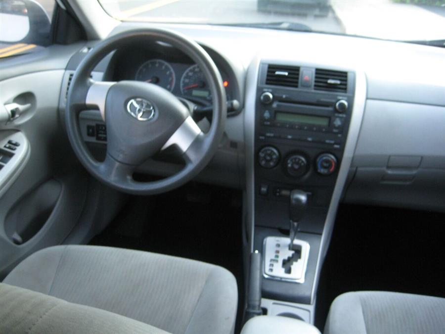2010 Toyota Corolla LE 4dr Sedan 4A, available for sale in Massapequa, New York | Rite Choice Auto Inc.. Massapequa, New York 2010 Toyota Corolla LE 4dr Sedan 4A, available for sale in Massapequa, New York | Rite Choice Auto Inc.. Massapequa, New York