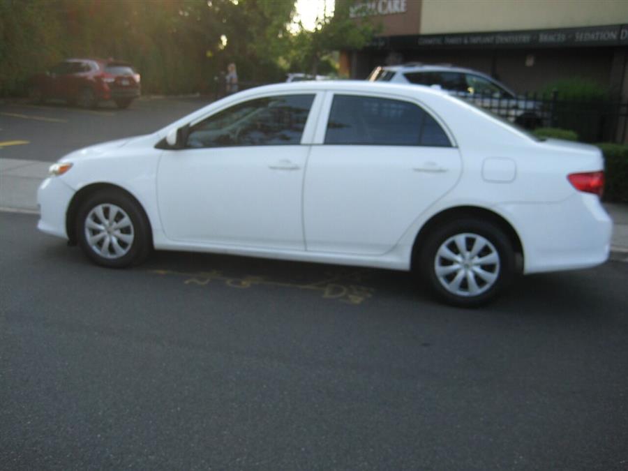 2010 Toyota Corolla LE 4dr Sedan 4A, available for sale in Massapequa, New York | Rite Choice Auto Inc.. Massapequa, New York 2010 Toyota Corolla LE 4dr Sedan 4A, available for sale in Massapequa, New York | Rite Choice Auto Inc.. Massapequa, New York