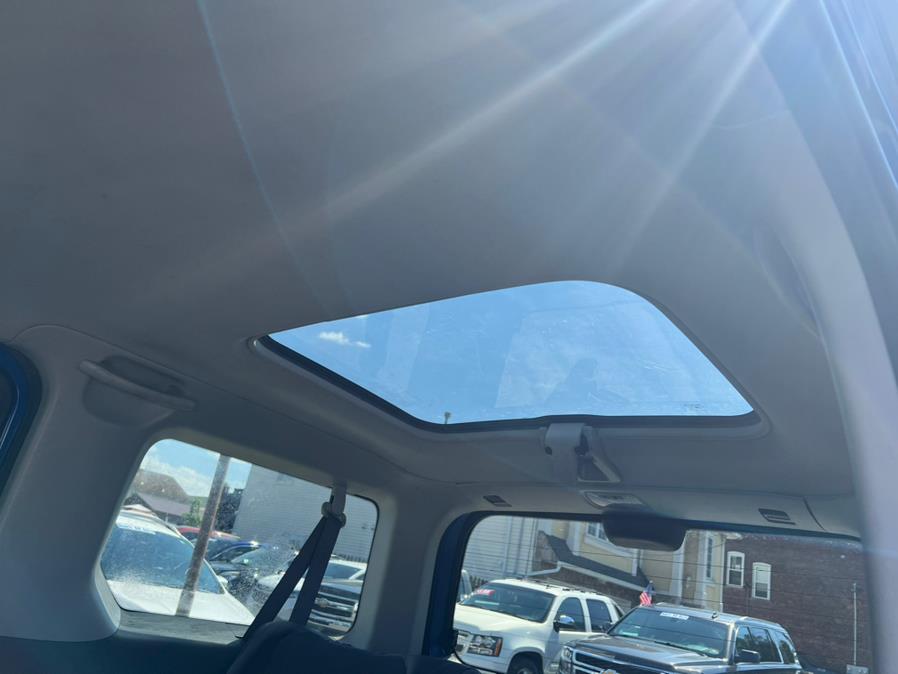 Used Honda Element 4WD EX Auto w/Side Airbags 2004 | Route 46 Auto Sales Inc. Lodi, New Jersey Used Honda Element 4WD EX Auto w/Side Airbags 2004 | Route 46 Auto Sales Inc. Lodi, New Jersey