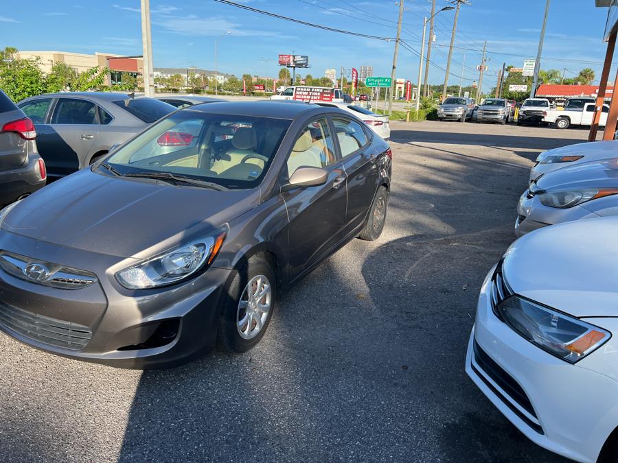 Used Hyundai Accent 4dr Sdn Auto GLS 2014 | Central florida Auto Trader. Kissimmee, Florida