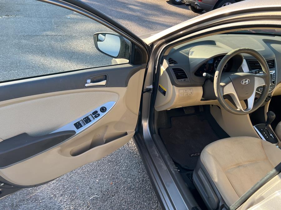 Used Hyundai Accent 4dr Sdn Auto GLS 2014 | Central florida Auto Trader. Kissimmee, Florida Used Hyundai Accent 4dr Sdn Auto GLS 2014 | Central florida Auto Trader. Kissimmee, Florida