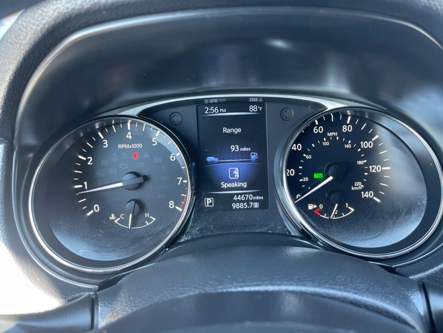 2016 Nissan Rogue AWD 4dr SV, available for sale in South Windsor, Connecticut | Mike And Tony Auto Sales, Inc. South Windsor, Connecticut 2016 Nissan Rogue AWD 4dr SV, available for sale in South Windsor, Connecticut | Mike And Tony Auto Sales, Inc. South Windsor, Connecticut