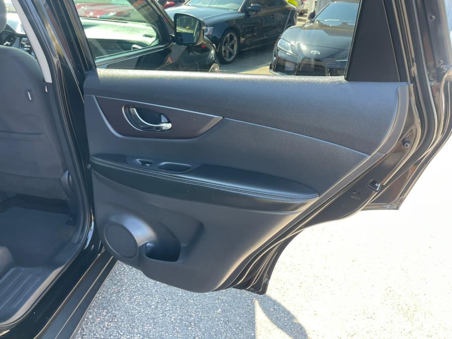 2016 Nissan Rogue AWD 4dr SV, available for sale in South Windsor, Connecticut | Mike And Tony Auto Sales, Inc. South Windsor, Connecticut 2016 Nissan Rogue AWD 4dr SV, available for sale in South Windsor, Connecticut | Mike And Tony Auto Sales, Inc. South Windsor, Connecticut