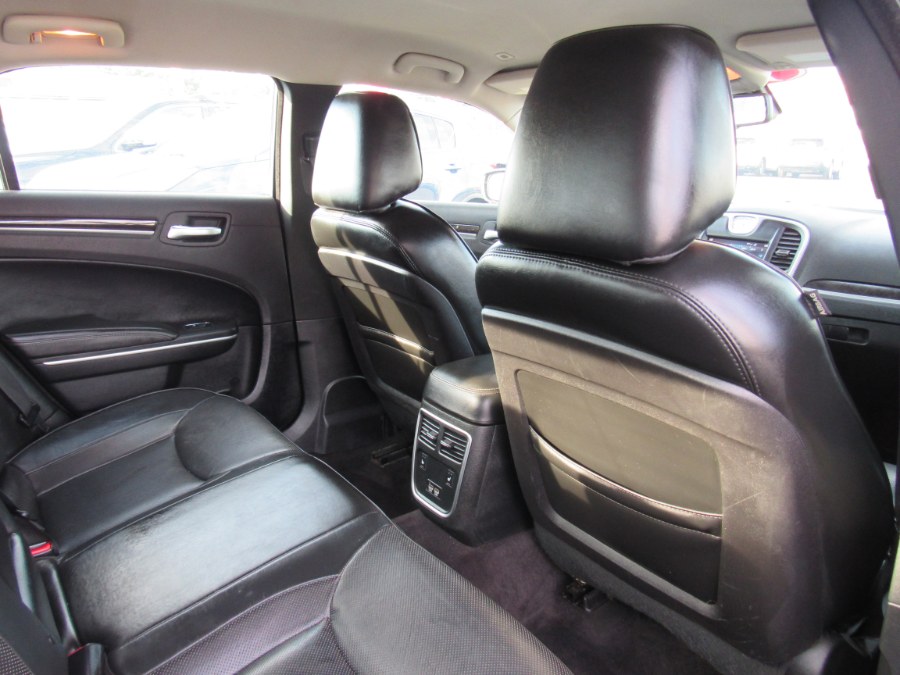 2019 Chrysler 300 Limited RWD, available for sale in Irvington, New Jersey | NJ Used Cars Center. Irvington, New Jersey 2019 Chrysler 300 Limited RWD, available for sale in Irvington, New Jersey | NJ Used Cars Center. Irvington, New Jersey