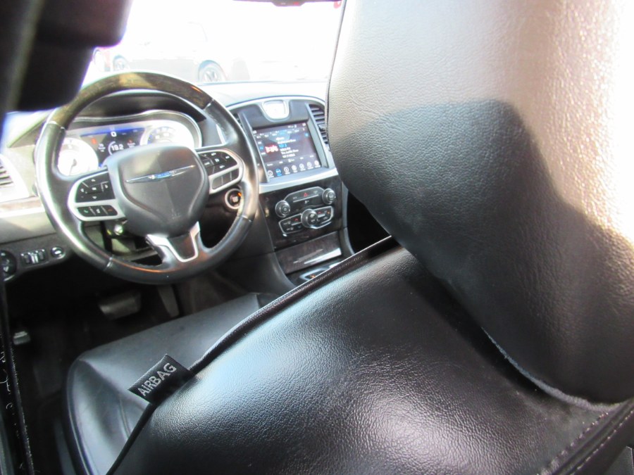 2019 Chrysler 300 Limited RWD, available for sale in Irvington, New Jersey | NJ Used Cars Center. Irvington, New Jersey 2019 Chrysler 300 Limited RWD, available for sale in Irvington, New Jersey | NJ Used Cars Center. Irvington, New Jersey