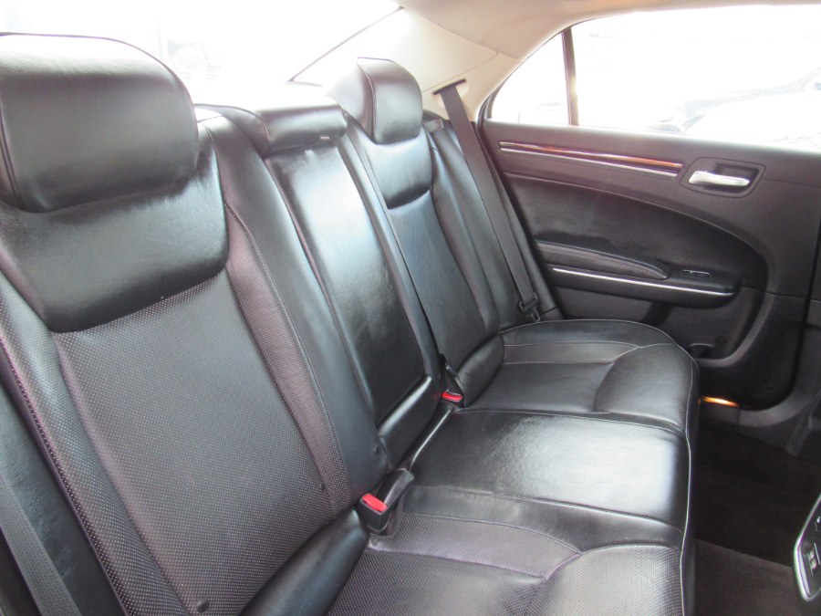 2019 Chrysler 300 Limited RWD, available for sale in Irvington, New Jersey | NJ Used Cars Center. Irvington, New Jersey 2019 Chrysler 300 Limited RWD, available for sale in Irvington, New Jersey | NJ Used Cars Center. Irvington, New Jersey