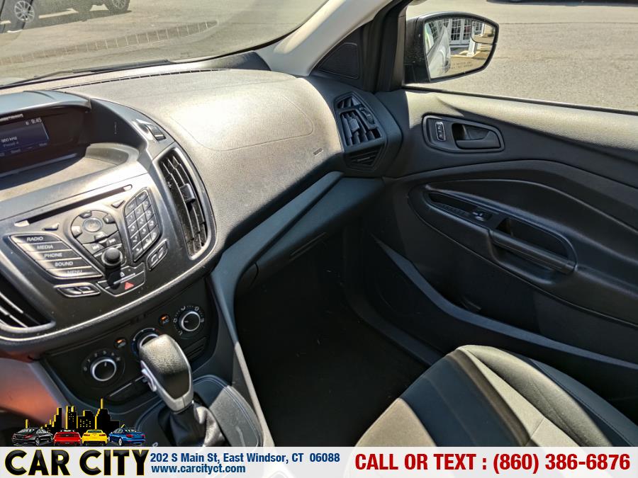 2014 Ford Escape FWD 4dr S, available for sale in East Windsor, Connecticut | Car City LLC. East Windsor, Connecticut 2014 Ford Escape FWD 4dr S, available for sale in East Windsor, Connecticut | Car City LLC. East Windsor, Connecticut