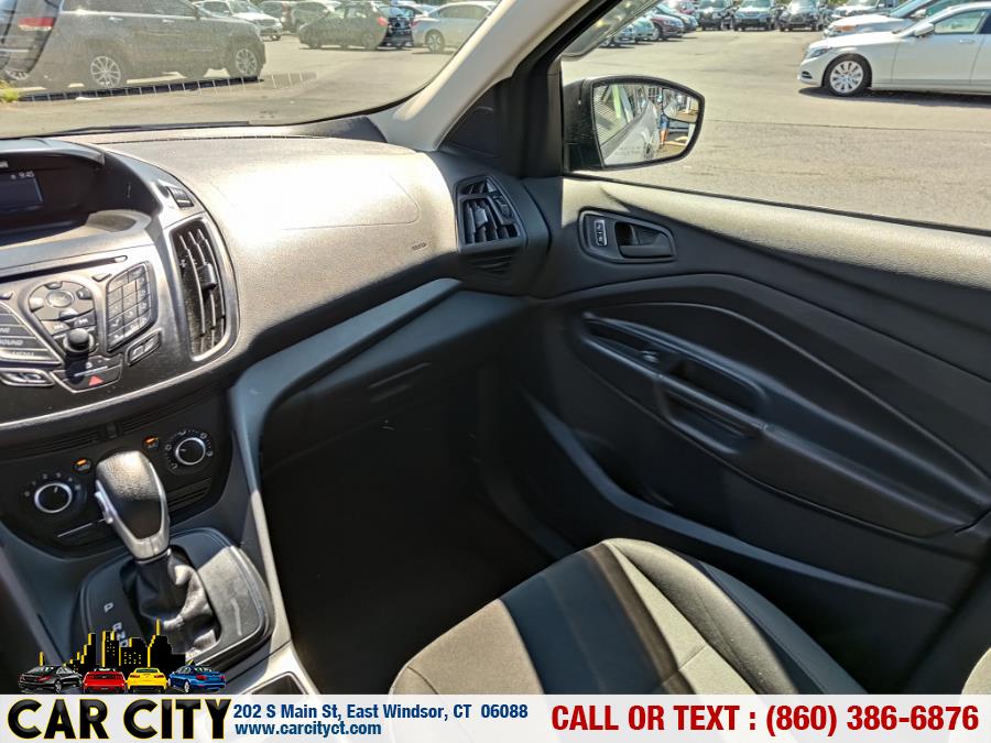 2014 Ford Escape FWD 4dr S, available for sale in East Windsor, Connecticut | Car City LLC. East Windsor, Connecticut 2014 Ford Escape FWD 4dr S, available for sale in East Windsor, Connecticut | Car City LLC. East Windsor, Connecticut