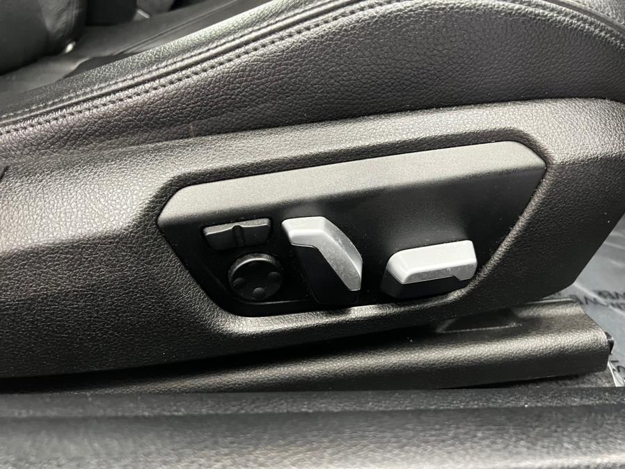 Used BMW 2 Series M240i xDrive Coupe 2017 | Power Motors East. Massapequa Park, New York Used BMW 2 Series M240i xDrive Coupe 2017 | Power Motors East. Massapequa Park, New York