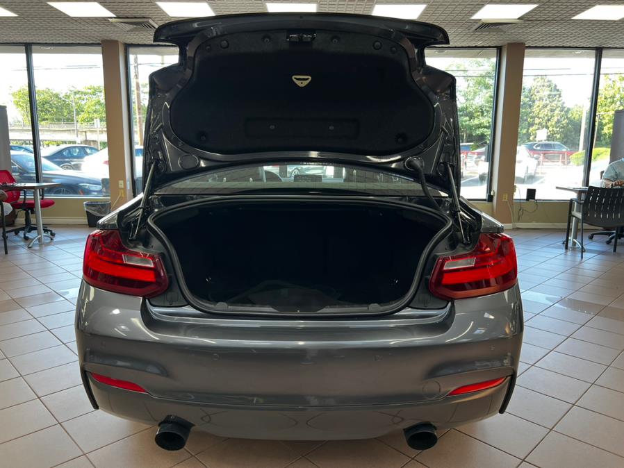 Used BMW 2 Series M240i xDrive Coupe 2017 | Power Motors East. Massapequa Park, New York Used BMW 2 Series M240i xDrive Coupe 2017 | Power Motors East. Massapequa Park, New York