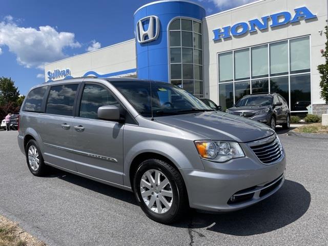 2016 Chrysler Town & Country Touring, available for sale in Avon, Connecticut | Sullivan Automotive Group. Avon, Connecticut