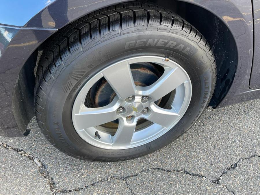 2014 Chevrolet Cruze 4dr Sdn Man 1LT, available for sale in New Britain, Connecticut | Supreme Automotive. New Britain, Connecticut 2014 Chevrolet Cruze 4dr Sdn Man 1LT, available for sale in New Britain, Connecticut | Supreme Automotive. New Britain, Connecticut