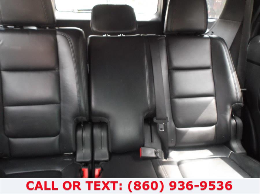 2012 Ford Explorer 4WD 4dr XLT, available for sale in Hartford, Connecticut | Lee Motors Sales Inc. Hartford, Connecticut 2012 Ford Explorer 4WD 4dr XLT, available for sale in Hartford, Connecticut | Lee Motors Sales Inc. Hartford, Connecticut
