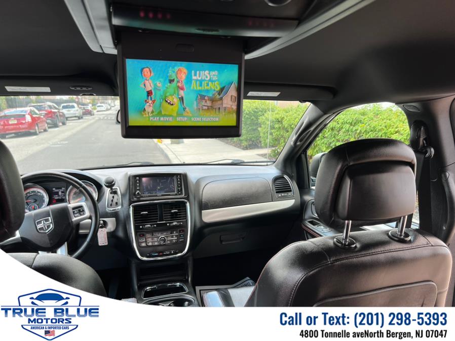 Used Dodge Grand Caravan 4dr Wgn R/T 2012 | True Blue Motors. North Bergen, New Jersey Used Dodge Grand Caravan 4dr Wgn R/T 2012 | True Blue Motors. North Bergen, New Jersey