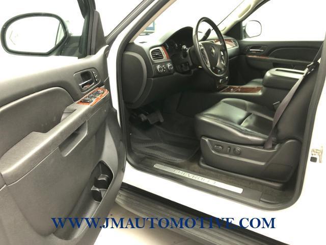 2013 Chevrolet Tahoe 4WD 4dr 1500 LTZ, available for sale in Naugatuck, Connecticut | J&M Automotive Sls&Svc LLC. Naugatuck, Connecticut 2013 Chevrolet Tahoe 4WD 4dr 1500 LTZ, available for sale in Naugatuck, Connecticut | J&M Automotive Sls&Svc LLC. Naugatuck, Connecticut