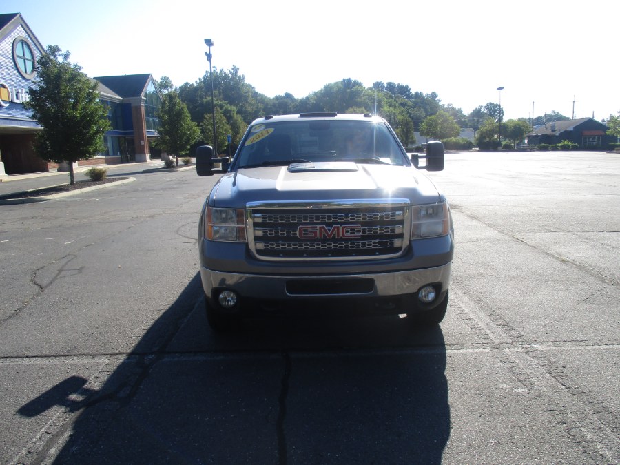 Used GMC Sierra 2500HD 4WD Crew Cab 153.7" 2014 | Universal Motors LLC. New Britain, Connecticut Used GMC Sierra 2500HD 4WD Crew Cab 153.7" 2014 | Universal Motors LLC. New Britain, Connecticut