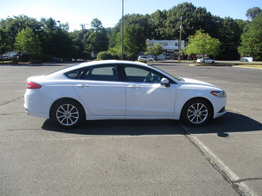 Used Ford Fusion SE Auto 2017 | Universal Motors LLC. New Britain, Connecticut Used Ford Fusion SE Auto 2017 | Universal Motors LLC. New Britain, Connecticut
