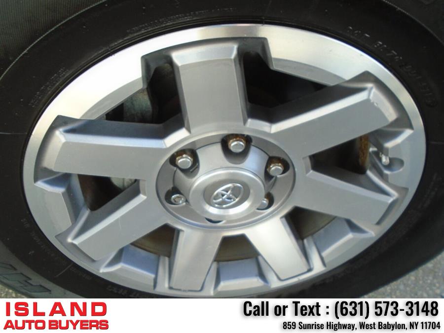 Used Toyota Fj Cruiser Base 4x4 4dr SUV 5A 2014 | Island Auto Buyers. West Babylon, New York Used Toyota Fj Cruiser Base 4x4 4dr SUV 5A 2014 | Island Auto Buyers. West Babylon, New York