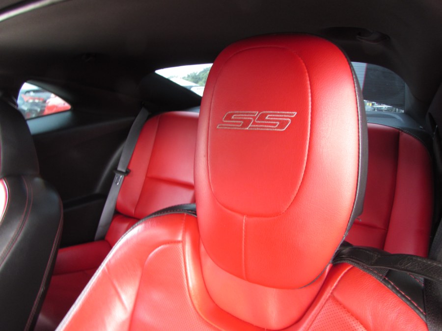Used Chevrolet Camaro 2dr Cpe SS w/2SS 2013 | VIP Auto Enterprise, Inc. Orlando, Florida Used Chevrolet Camaro 2dr Cpe SS w/2SS 2013 | VIP Auto Enterprise, Inc. Orlando, Florida