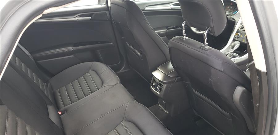 2014 Ford Fusion 4dr Sdn SE FWD, available for sale in Little Ferry, New Jersey | Victoria Preowned Autos Inc. Little Ferry, New Jersey 2014 Ford Fusion 4dr Sdn SE FWD, available for sale in Little Ferry, New Jersey | Victoria Preowned Autos Inc. Little Ferry, New Jersey