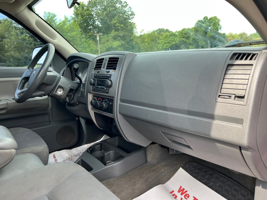 Used Dodge Dakota 4dr Quad Cab 131 4WD SLT 2006 | Marsh Auto Sales LLC. Ortonville, Michigan Used Dodge Dakota 4dr Quad Cab 131 4WD SLT 2006 | Marsh Auto Sales LLC. Ortonville, Michigan