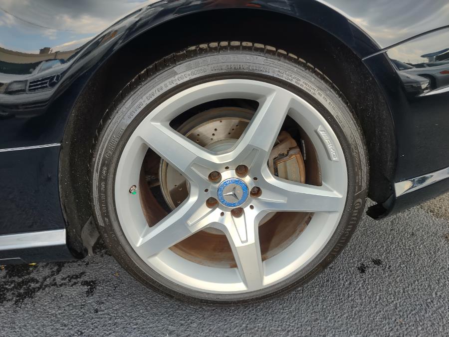 2014 Mercedes-Benz SL-Class 2dr Roadster SL 550, available for sale in Wantagh, New York | Alpine Motors Inc. Wantagh, New York 2014 Mercedes-Benz SL-Class 2dr Roadster SL 550, available for sale in Wantagh, New York | Alpine Motors Inc. Wantagh, New York