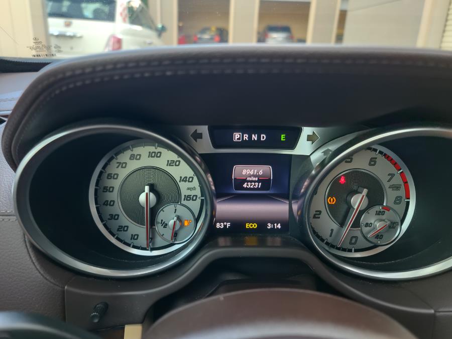 2014 Mercedes-Benz SL-Class 2dr Roadster SL 550, available for sale in Wantagh, New York | Alpine Motors Inc. Wantagh, New York 2014 Mercedes-Benz SL-Class 2dr Roadster SL 550, available for sale in Wantagh, New York | Alpine Motors Inc. Wantagh, New York