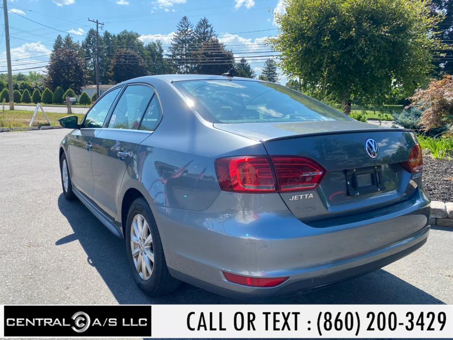 2014 Volkswagen Jetta Sedan 4dr DSG Hybrid SE, available for sale in East Windsor, Connecticut | Central A/S LLC. East Windsor, Connecticut 2014 Volkswagen Jetta Sedan 4dr DSG Hybrid SE, available for sale in East Windsor, Connecticut | Central A/S LLC. East Windsor, Connecticut