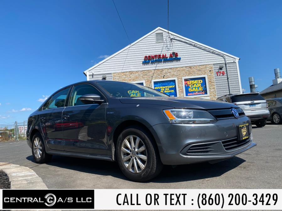 2014 Volkswagen Jetta Sedan 4dr DSG Hybrid SE, available for sale in East Windsor, Connecticut | Central A/S LLC. East Windsor, Connecticut 2014 Volkswagen Jetta Sedan 4dr DSG Hybrid SE, available for sale in East Windsor, Connecticut | Central A/S LLC. East Windsor, Connecticut