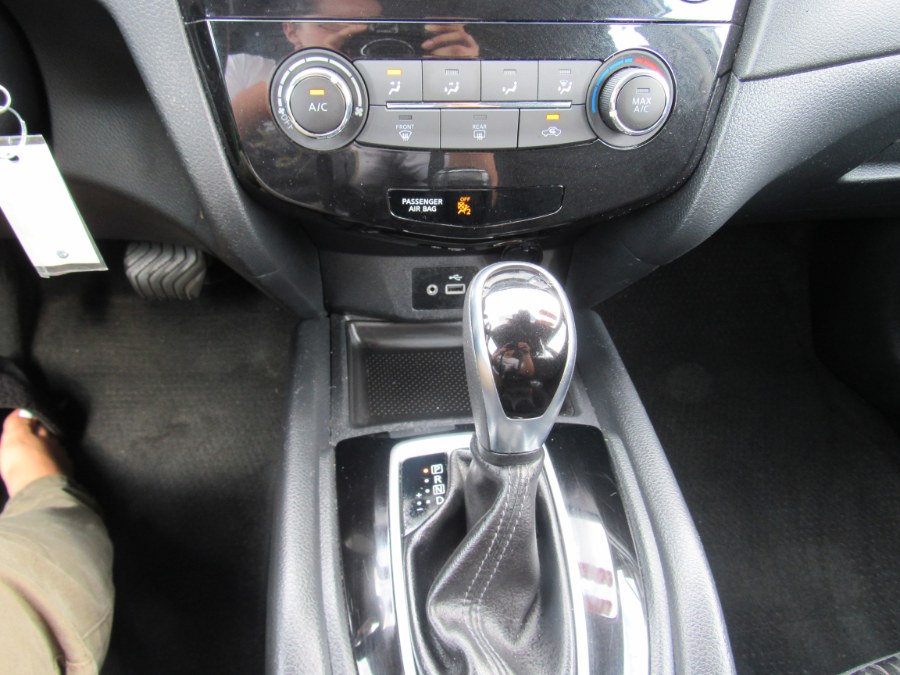 2019 Nissan Rogue AWD S, available for sale in Irvington, New Jersey | NJ Used Cars Center. Irvington, New Jersey 2019 Nissan Rogue AWD S, available for sale in Irvington, New Jersey | NJ Used Cars Center. Irvington, New Jersey