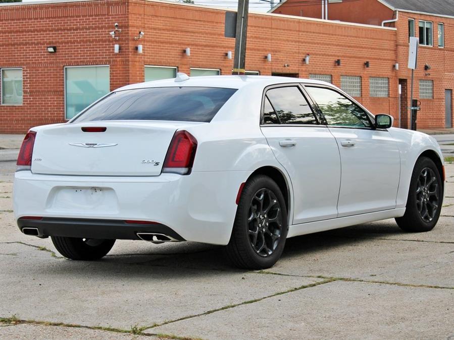 Used Chrysler 300 S 2020 | Auto Expo. Great Neck, New York