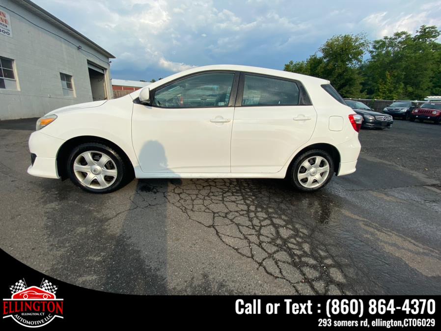 2009 Toyota Matrix 5dr Wgn Auto S AWD (Natl), available for sale in Ellington, Connecticut | Ellington Automotive LLC. Ellington, Connecticut 2009 Toyota Matrix 5dr Wgn Auto S AWD (Natl), available for sale in Ellington, Connecticut | Ellington Automotive LLC. Ellington, Connecticut