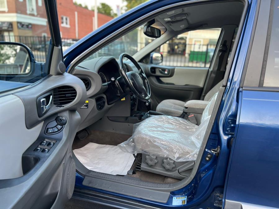 2006 Hyundai Santa Fe 4dr GLS 4WD 3.5L Auto, available for sale in Springfield, Massachusetts | Jordan Auto Sales. Springfield, Massachusetts 2006 Hyundai Santa Fe 4dr GLS 4WD 3.5L Auto, available for sale in Springfield, Massachusetts | Jordan Auto Sales. Springfield, Massachusetts