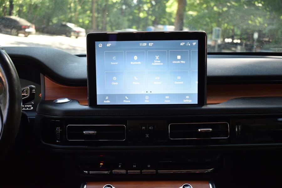 2020 Lincoln Aviator Reserve AWD 4dr SUV, available for sale in Great Neck, New York | Camy Cars. Great Neck, New York 2020 Lincoln Aviator Reserve AWD 4dr SUV, available for sale in Great Neck, New York | Camy Cars. Great Neck, New York