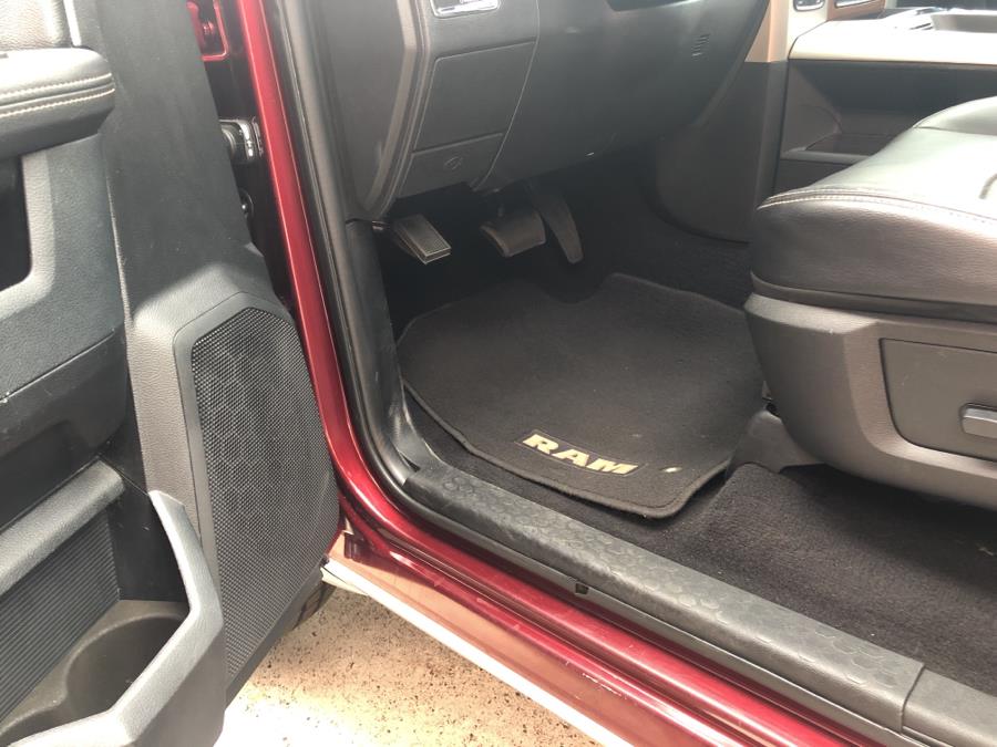2017 Ram 1500 Laramie 4x4 Quad Cab, available for sale in Waterbury, Connecticut | National Auto Brokers, Inc.. Waterbury, Connecticut 2017 Ram 1500 Laramie 4x4 Quad Cab, available for sale in Waterbury, Connecticut | National Auto Brokers, Inc.. Waterbury, Connecticut