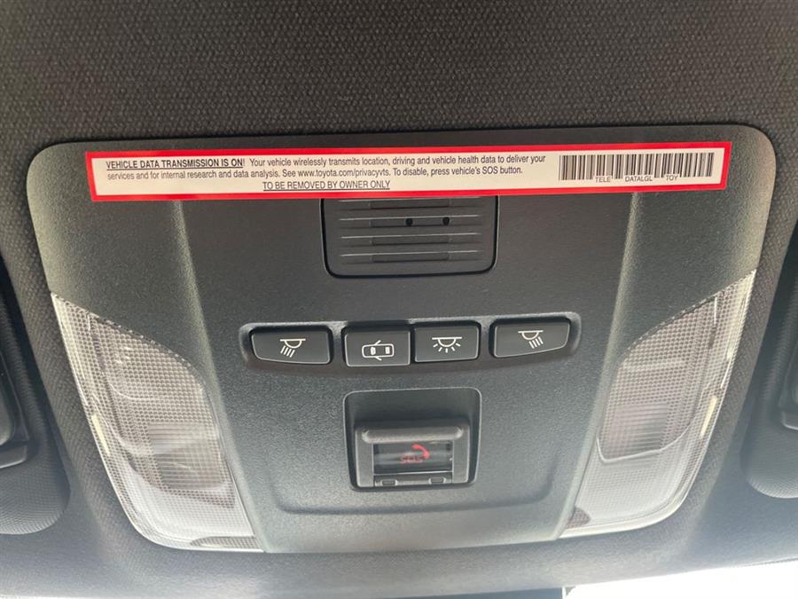 Used Toyota Corolla SE 2022 | Mass Auto Exchange. Framingham, Massachusetts Used Toyota Corolla SE 2022 | Mass Auto Exchange. Framingham, Massachusetts