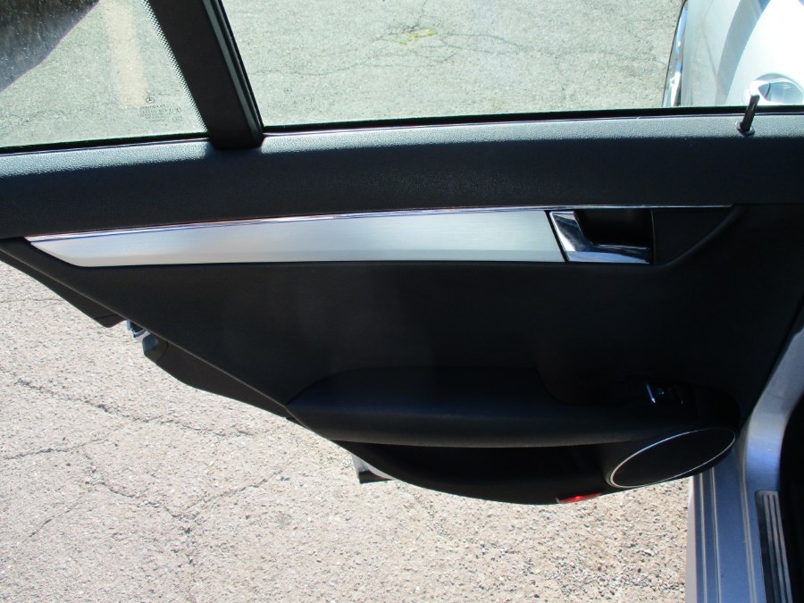 2010 Mercedes-Benz C-Class C300, available for sale in Meriden, Connecticut | Cos Central Auto. Meriden, Connecticut 2010 Mercedes-Benz C-Class C300, available for sale in Meriden, Connecticut | Cos Central Auto. Meriden, Connecticut